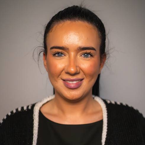 Nicole Sinclaire-Thomson – Front of House Coordinator